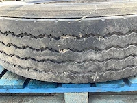 Michelin x 295/80 r22.5 band met velg - afbeelding 3 van  3