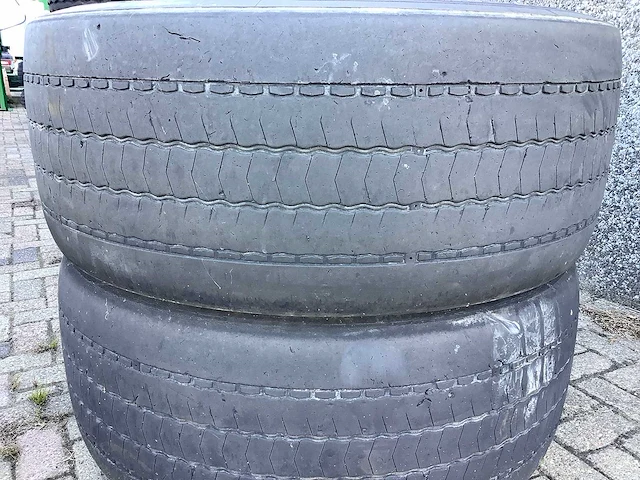 Michelin x multi truck 385/55 r 22.5 band (2x) - afbeelding 3 van  3