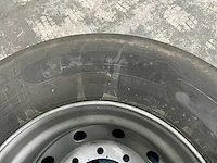 Michelin x-multi vrachtwagenband met velg - afbeelding 3 van  5