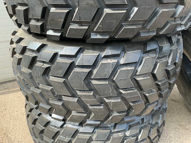 Michelin x tractorband (4x) - afbeelding 4 van  10