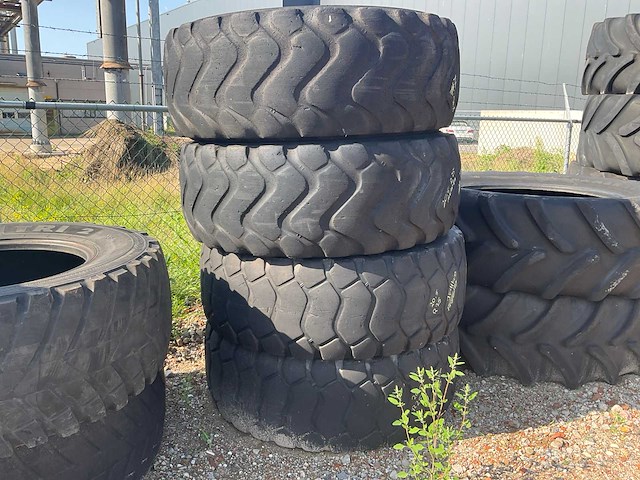 Michelin xha2 shovel band (4x) - afbeelding 2 van  9