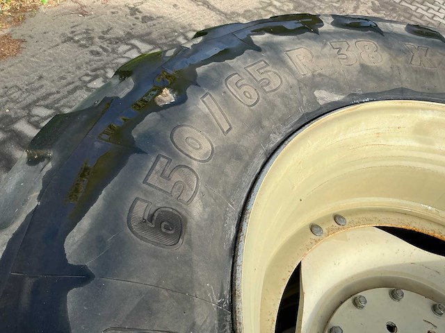 Michelin xm 108 tractorband met velg - afbeelding 5 van  5