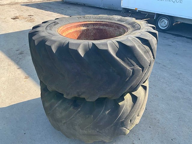 Michelin xmcl 460/70r24 band met velg - afbeelding 3 van  8