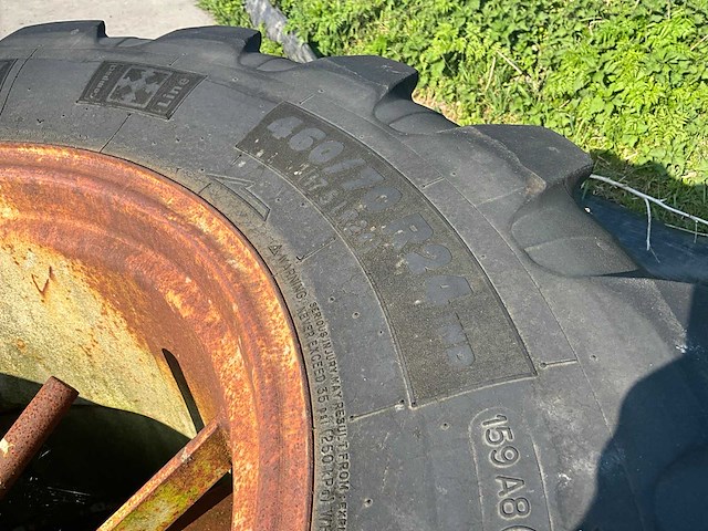 Michelin xmcl 460/70r24 band met velg - afbeelding 3 van  4