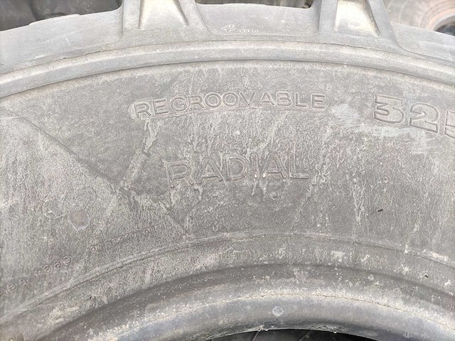 Michelin xml - 325/85r16 - banden, wielen en velgen (4x) - afbeelding 4 van  4