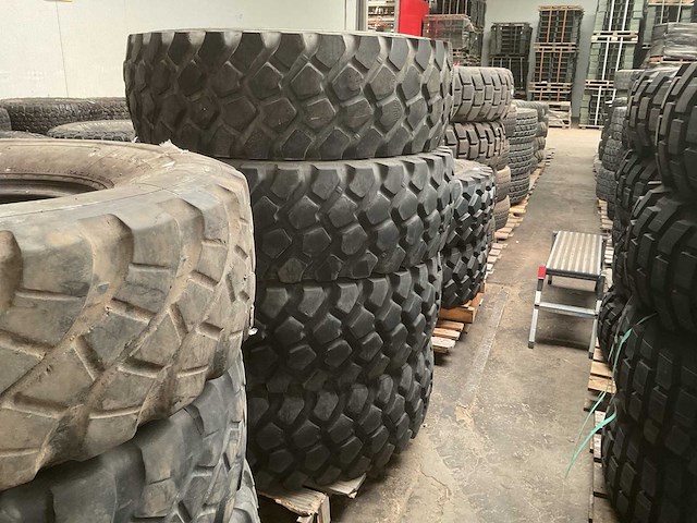 Michelin xzl band (4x) - afbeelding 1 van  3