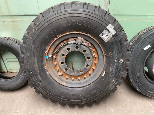 Michelin xzl band - afbeelding 2 van  4