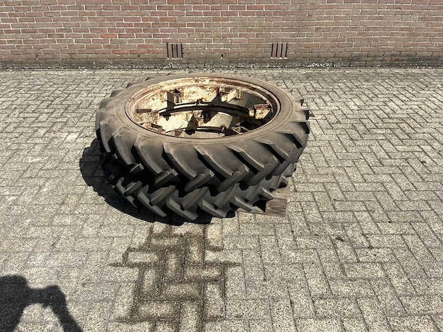 Michelinn - 9.5r36 - band, wiel en velg - afbeelding 2 van  3