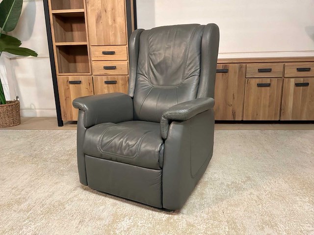 Michigan draaibare electrische leren relaxfauteuil - afbeelding 1 van  14