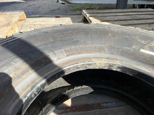Michilin - xzl 395-85r20 - vrachtwagenband - afbeelding 5 van  5