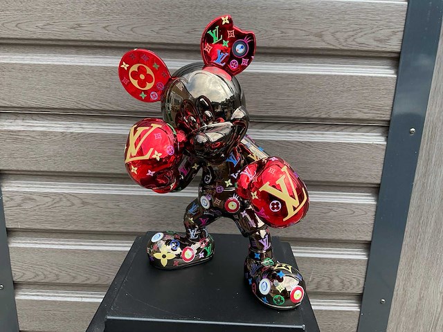 Mickey mouse sculptuur - afbeelding 1 van  7