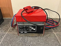 Micro power - 24v 80a - battery chargers - afbeelding 1 van  2