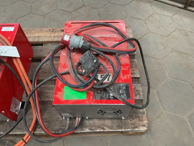 Micro power stc 24/125 acculader - afbeelding 6 van  6
