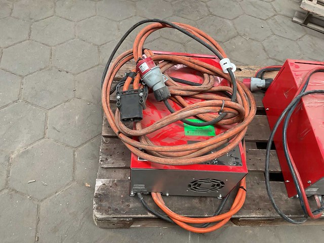 Micro power stc 24/125 acculader - afbeelding 4 van  4