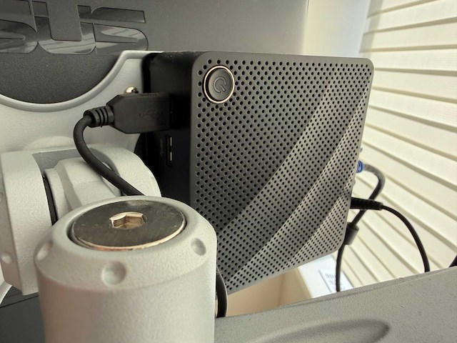 Micro-star international co., ltd. - cubi n 8gl (ms-b171) - desktop - afbeelding 4 van  4