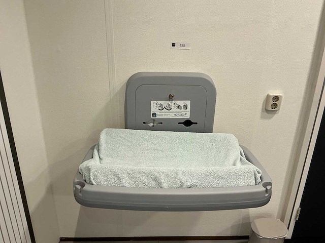 Microban koala care babyverschoonstation - afbeelding 2 van  9