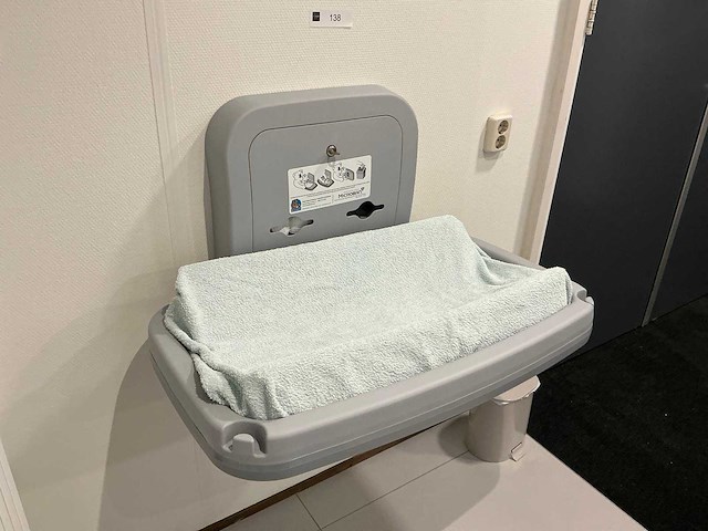 Microban koala care babyverschoonstation - afbeelding 3 van  9