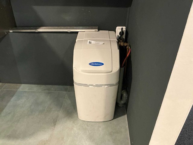 Microboss ii waterontharder - afbeelding 2 van  6