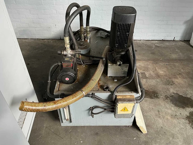 Microcut challenger - otv-1000 - cnc milling machine - 2001 - afbeelding 5 van  14