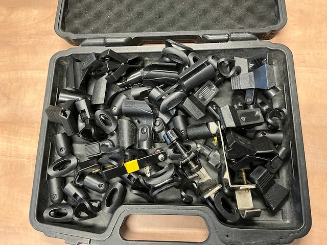 Microfoonklemmen in koffer - afbeelding 1 van  3