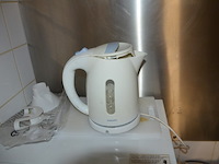 Microgolfoven bluesky bmg25e, waterkoker philips - afbeelding 7 van  7