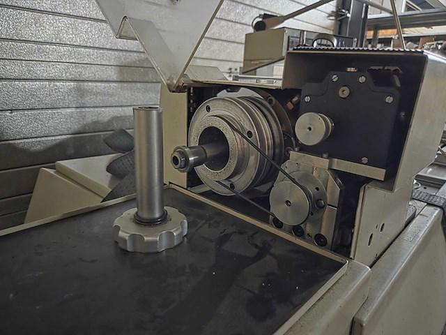 Micromatic - 1985 - 632 - cnc micro draaibank - afbeelding 17 van  28