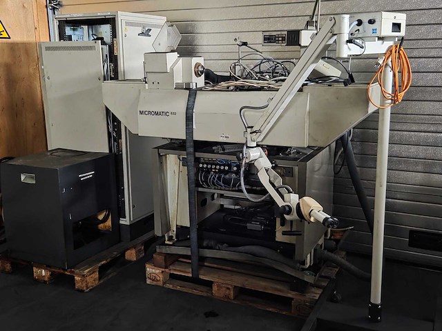 Micromatic - 1985 - 632 - cnc micro draaibank - afbeelding 2 van  28