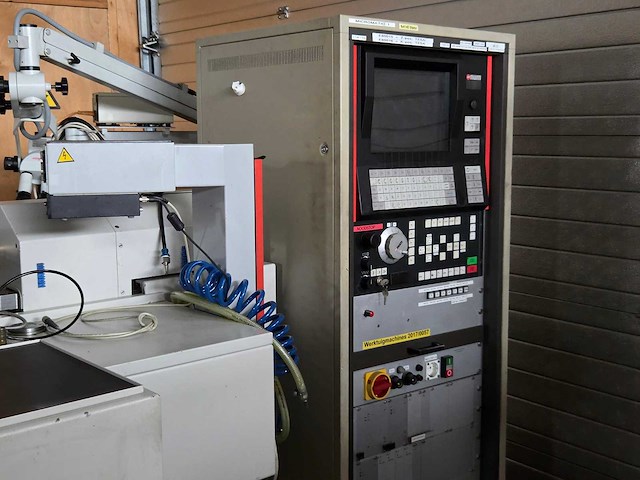 Micromatic - 1987 - 1 - cnc micro draaibank - afbeelding 14 van  38