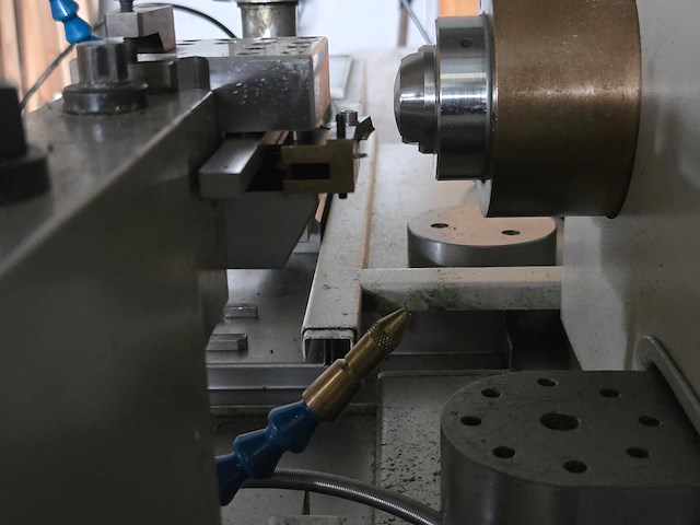 Micromatic - 1987 - 1 - cnc micro draaibank - afbeelding 16 van  38