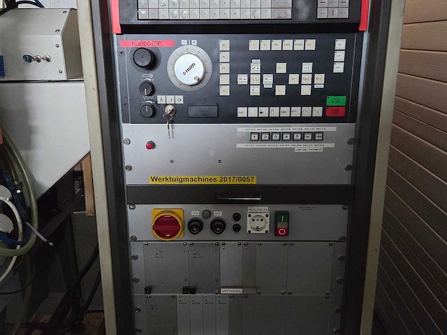 Micromatic - 1987 - 1 - cnc micro draaibank - afbeelding 20 van  38