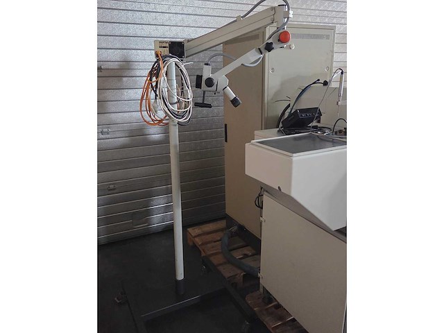 Micromatic - 1987 - 1 - cnc micro draaibank - afbeelding 26 van  38