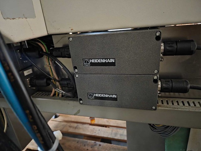 Micromatic - 1987 - 1 - cnc micro draaibank - afbeelding 33 van  38
