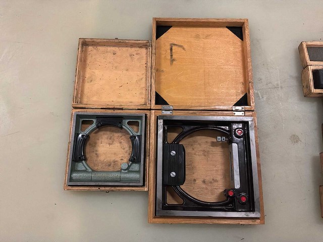 Micrometer met waterpas (7x) - afbeelding 2 van  4