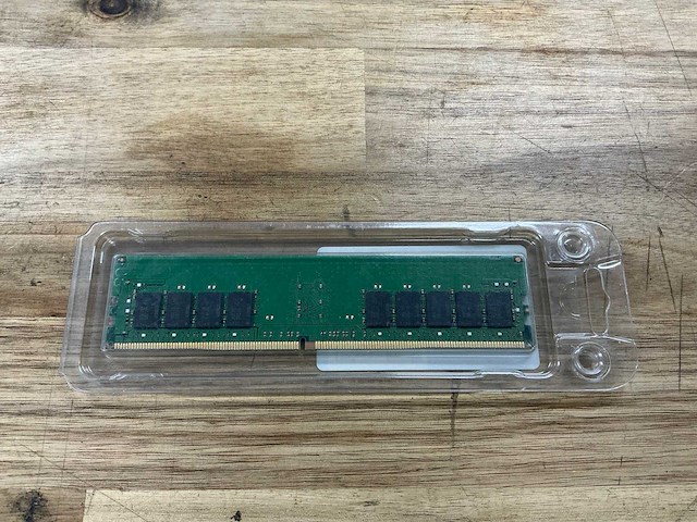 Micron mta18asf4g72pdz-3g2r - afbeelding 4 van  4