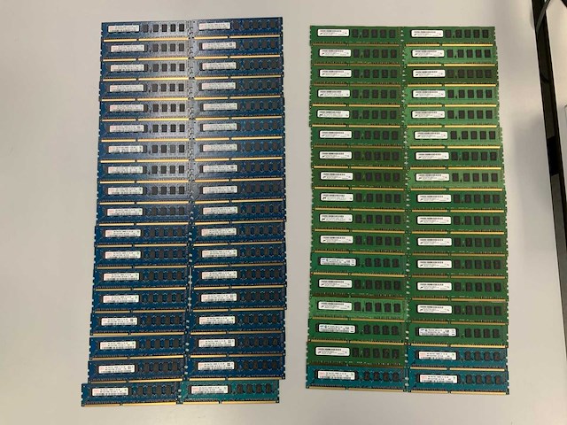 Micron technology/sk hynix 70gb (70x1gb 1rx8) pc3-10600e sticks - afbeelding 1 van  5