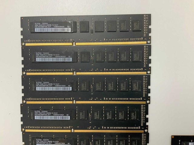 Micron technology/sk hynix/elpida 96gb(24x 4gb) pc3-14900 1866mhz ddr3 sticks - afbeelding 3 van  4