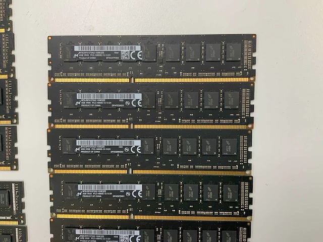 Micron technology/sk hynix/elpida 96gb(24x 4gb) pc3-14900 1866mhz ddr3 sticks - afbeelding 2 van  4