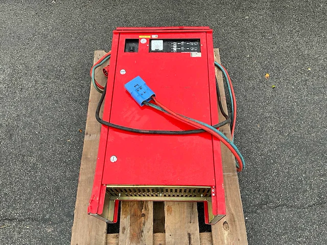 Micropower bte 48/125 acculader - afbeelding 1 van  6