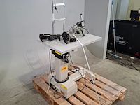 Microscoop op werktafel, o.a. hal tronic - afbeelding 9 van  16