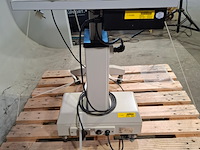 Microscoop op werktafel, o.a. hal tronic - afbeelding 15 van  16