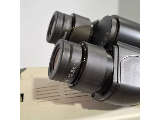 Microscoop - afbeelding 15 van  15