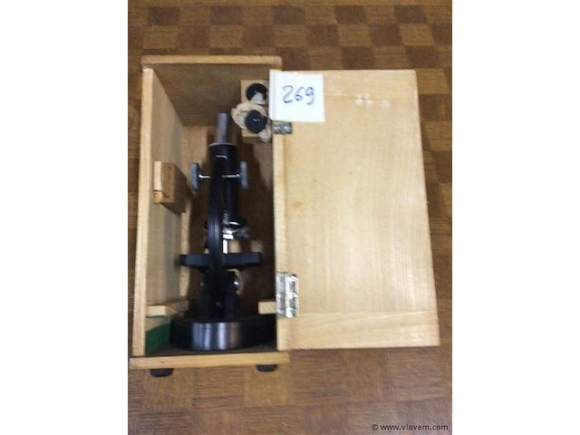 Microscoop - afbeelding 1 van  2