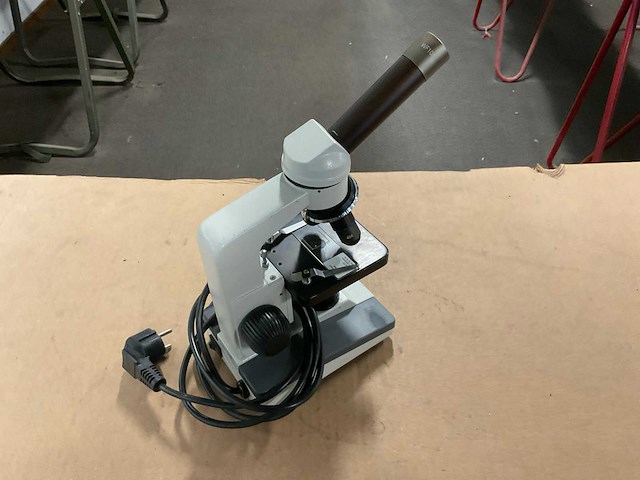 Microscope - afbeelding 3 van  7