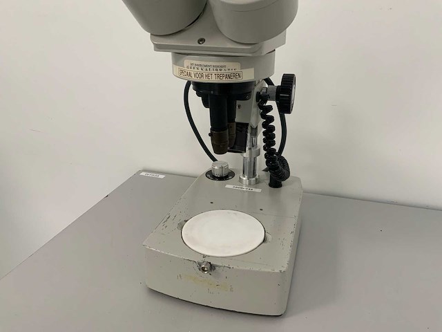 Microscope - afbeelding 4 van  5