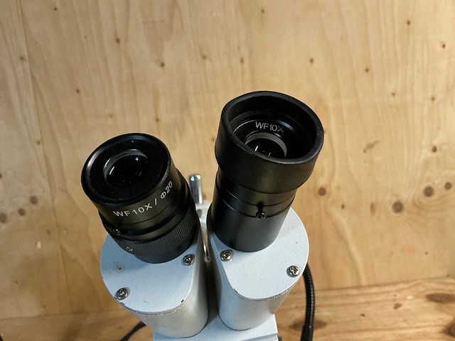 Microscope - afbeelding 3 van  3