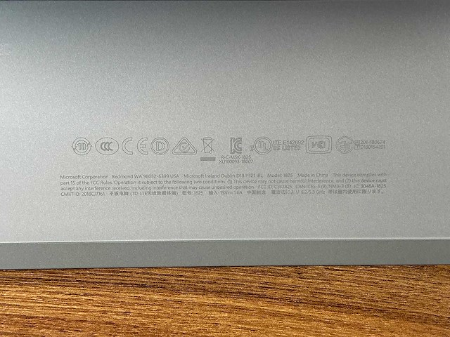 Microsoft - surface go - laptop - afbeelding 9 van  9