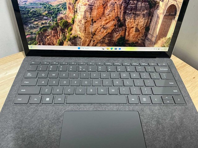 Microsoft - surface laptop 5(i5-gen12) - laptop - afbeelding 2 van  7