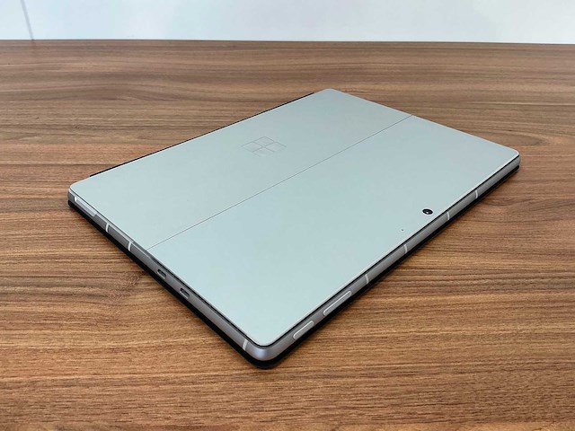 Microsoft - surface pro 10 with 5g for business - laptop - afbeelding 6 van  8
