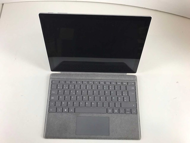 Microsoft - surface pro 7+ 12.3", core(tm) i5 11th gen, 8gb ram, 256 gb nvme laptop - afbeelding 4 van  6