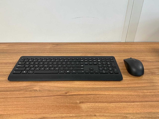 Microsoft - wireless 900 - toetsenbord en muis (7x) - afbeelding 2 van  4